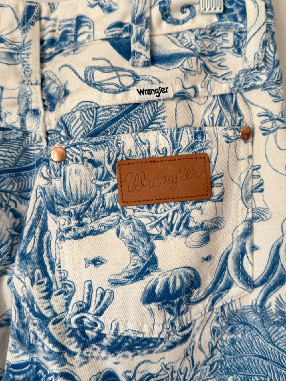 Wrangler Wanderer Printed Flare Jeans - Picture 5 of 6